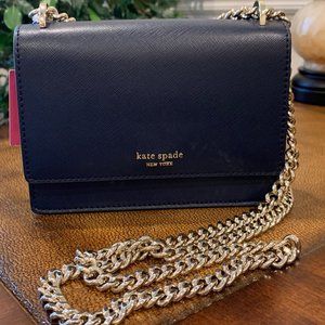 KATE SPADE Daisy Hazel Chain Sm Flap Crossbody Blu
